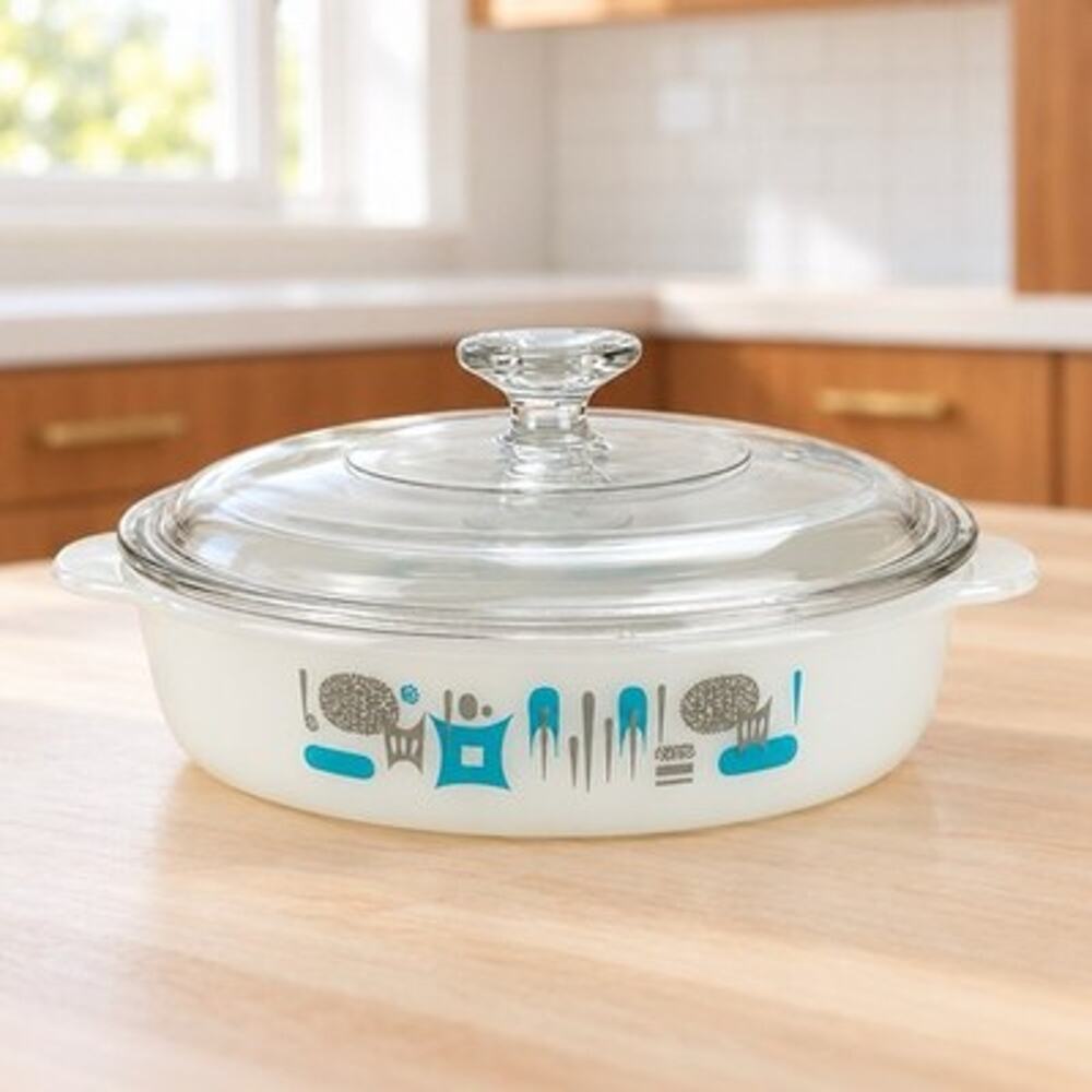 Vintage Anchor Hocking Atomic Blue Heaven 8.5” Round Casserole Dish 1.5 Qt